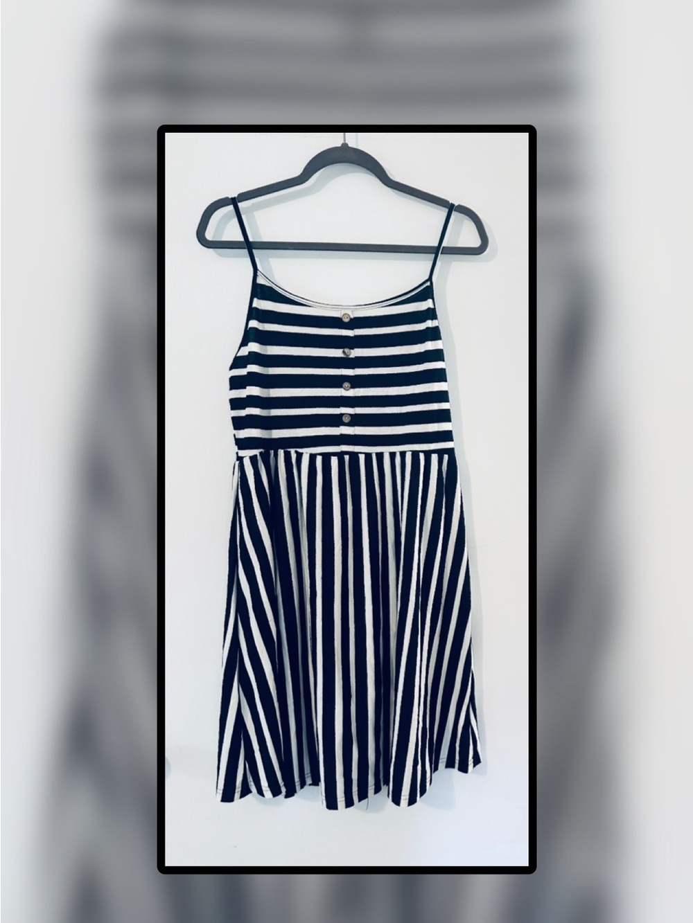 Summer Dress, Spaghetti Strap, black and white stripes, size xl, NWT